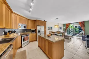55 Merrick Wy, Coral Gables, FL 33134 - Photo 2