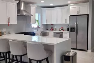 701 NE 14th St, Homestead, FL 33030 - Photo 2