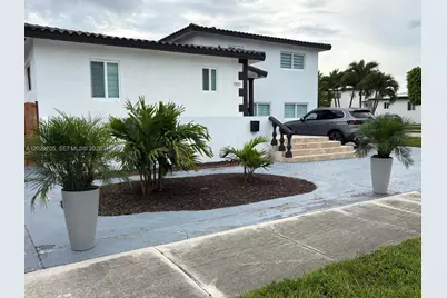 1900 SW 83rd Ave, Miami, FL 33155 - Photo 1