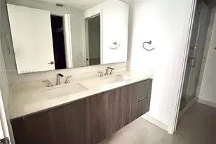 488 NE 18th St, Miami, FL 33132 - Photo 14