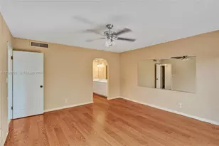6060 S Falls Cir Dr, Lauderhill, FL 33319 - Photo 18