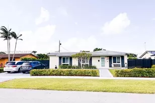 9827 SW 194th St, Cutler Bay, FL 33157 - Photo 4