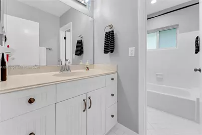 5101 SW 127th Pl, Miami, FL 33175 - Photo 34
