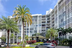 800 Parkview Dr, Hallandale Beach, FL 33009 - Photo 24