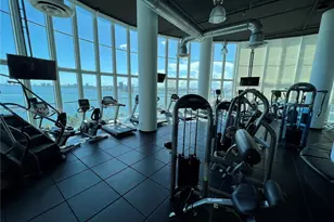 1800 N Bayshore Dr, Miami, FL 33132 - Photo 14