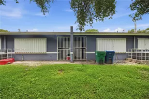 2249/2251 NW 66th St, Miami, FL 33147 - Photo 2