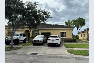 3384 NE 11th Dr, Homestead, FL 33033 - Photo 2