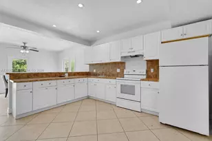 2417 Pierce St, Hollywood, FL 33020 - Photo 24