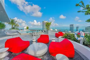 45 SW 9th St, Miami, FL 33130 - Photo 22