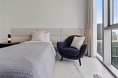 300 E Biscayne Blvd Way #5101, Miami, FL 33131 - Photo 24