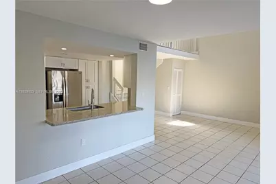 1331 SW 124th Ct #E-3, Miami, FL 33184 - Photo 10