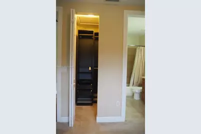 2750 E Jockey Cir E, Davie, FL 33330 - Photo 68