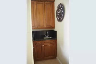 2750 E Jockey Cir E, Davie, FL 33330 - Photo 46