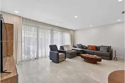 21388 Marina Cove Cir #16-G, Aventura, FL 33180 - Photo 10