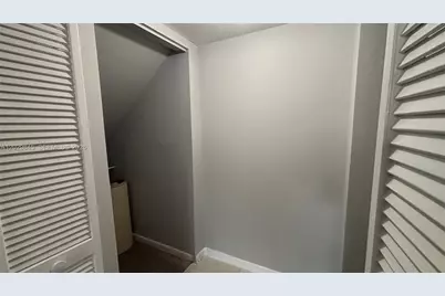 10303 NW 9th St Cir #102-16, Miami, FL 33172 - Photo 18