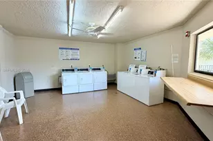 8045 SW 107th Ave, Miami, FL 33173 - Photo 18
