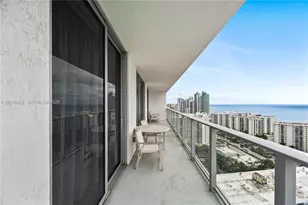 4010 S Ocean Dr, Hollywood, FL 33019 - Photo 2
