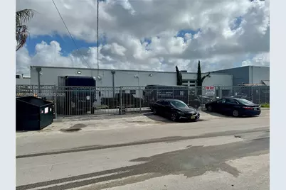 3241 NW 38th St, Miami, FL 33142 - Photo 2