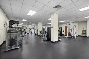 3001 S Ocean Dr, Hollywood, FL 33019 - Photo 22