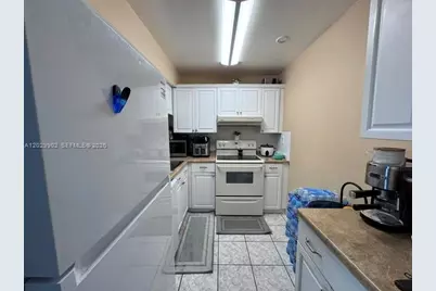 11780 SW 18th St #503-2, Miami, FL 33175 - Photo 2