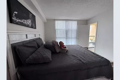 11780 SW 18th St #503-2, Miami, FL 33175 - Photo 12