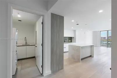 9201 E Bay Harbor Dr #603, Bay Harbor Islands, FL 33154 - Photo 6