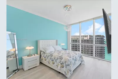 1750 N Bayshore Dr #5601, Miami, FL 33132 - Photo 14