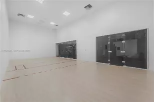 225 N Miami, Miami, FL 33128 - Photo 18
