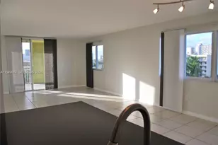 816 NW 11th St, Miami, FL 33136 - Photo 24