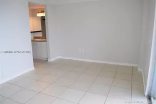 816 NW 11th St, Miami, FL 33136 - Photo 16