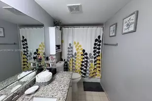 11780 SW 18th St, Miami, FL 33175 - Photo 14