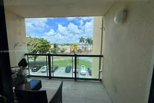 11780 SW 18th St, Miami, FL 33175 - Photo 10