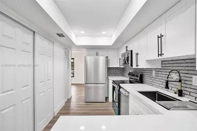 2613 NW 47th Ter #202, Lauderdale Lakes, FL 33313 - Photo 8