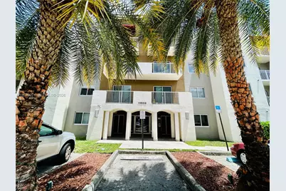 11040 SW 196th St #412, Cutler Bay, FL 33157 - Photo 1