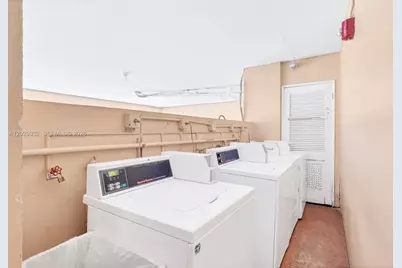 1014 Salzedo St #211, Coral Gables, FL 33134 - Photo 20