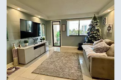 301 Golden Isles Dr #406, Hallandale Beach, FL 33009 - Photo 4
