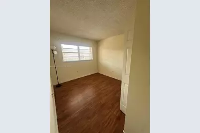1075 W 68th St #309, Hialeah, FL 33014 - Photo 8