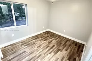 930 NW 2nd St, Fort Lauderdale, FL 33311 - Photo 22