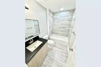 930 NW 2nd St, Fort Lauderdale, FL 33311 - Photo 20
