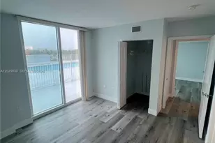 60 NW 37th Ave, Miami, FL 33125 - Photo 8