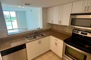 60 NW 37th Ave, Miami, FL 33125 - Photo 2