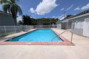 7981 SW 152nd Ave, Miami, FL 33193 - Photo 36