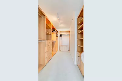 4000 Towerside Ter #908, Miami, FL 33138 - Photo 10