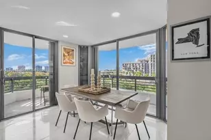 3500 Mystic Pointe Dr, Aventura, FL 33180 - Photo 22
