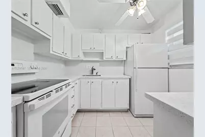 700 Layne Blvd #104, Hallandale Beach, FL 33009 - Photo 12