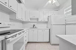 700 Layne Blvd, Hallandale Beach, FL 33009 - Photo 12