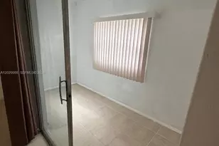 5950 NW 25th Pl, Sunrise, FL 33313 - Photo 18