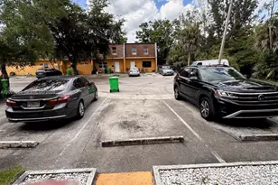 5950 NW 25th Pl, Sunrise, FL 33313 - Photo 2