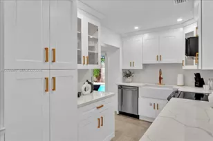 813 NE 17th St, Fort Lauderdale, FL 33305 - Photo 50