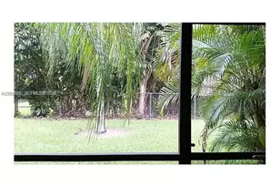9117 NW 1st Ct, Pembroke Pines, FL 33024 - Photo 12